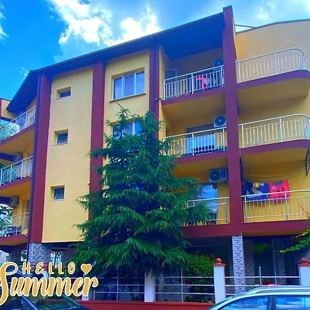 招待所 Kostovi 希典