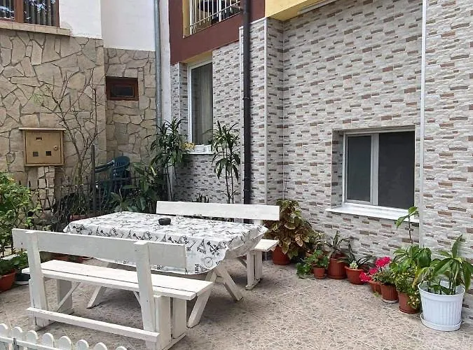 Kostovi 게스트하우스 키텐